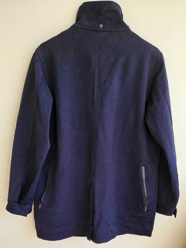 CHAQUETA AZUL MARINO CUELLO ALTO - Imagen 2